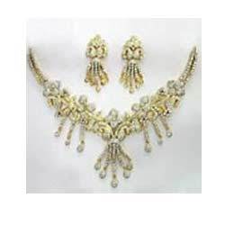 Necklace 03